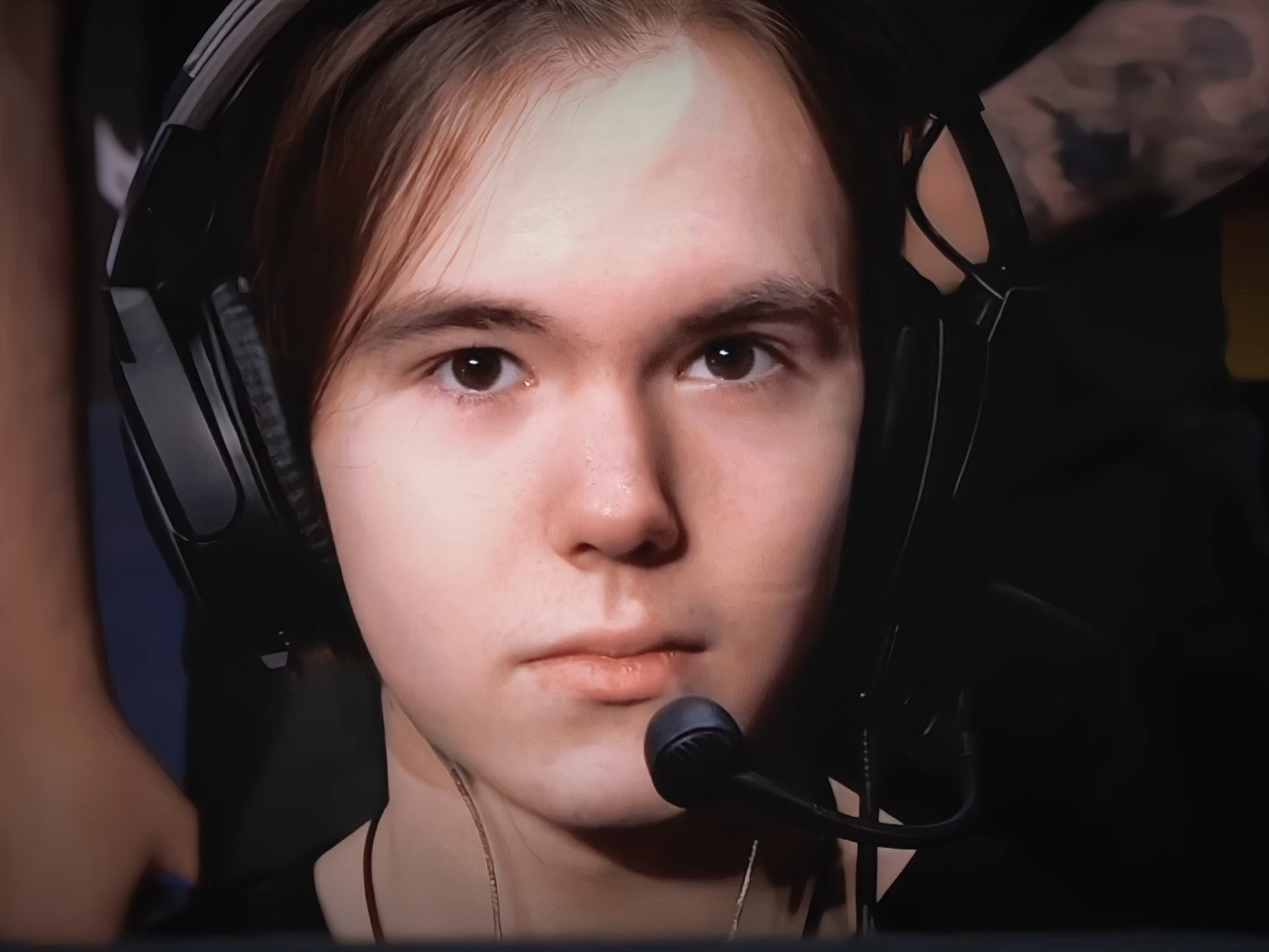 新一代AD领导者 LPL ！1xn Jinx在团战中的猛烈输出+抢下大龙， ThunderTalk Gaming 率先拿下赛点